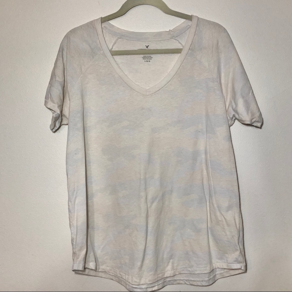 AEO Light Camo V-Neck Tee
